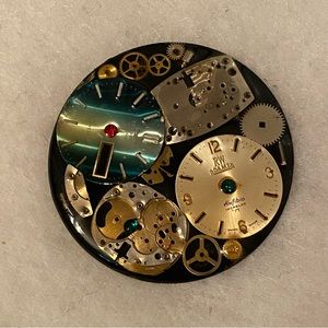 MURRAY SIGNED BROOCH ARTISAN HANDMADE STEAMPUNK BLACK LACQUER WATCH PARTS OOAK